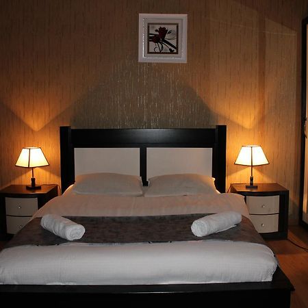 Hotel Elegant Tbilisi Eksteriør bilde