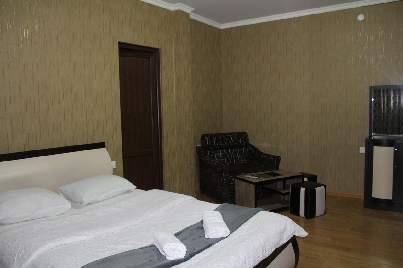Hotel Elegant Tbilisi Eksteriør bilde